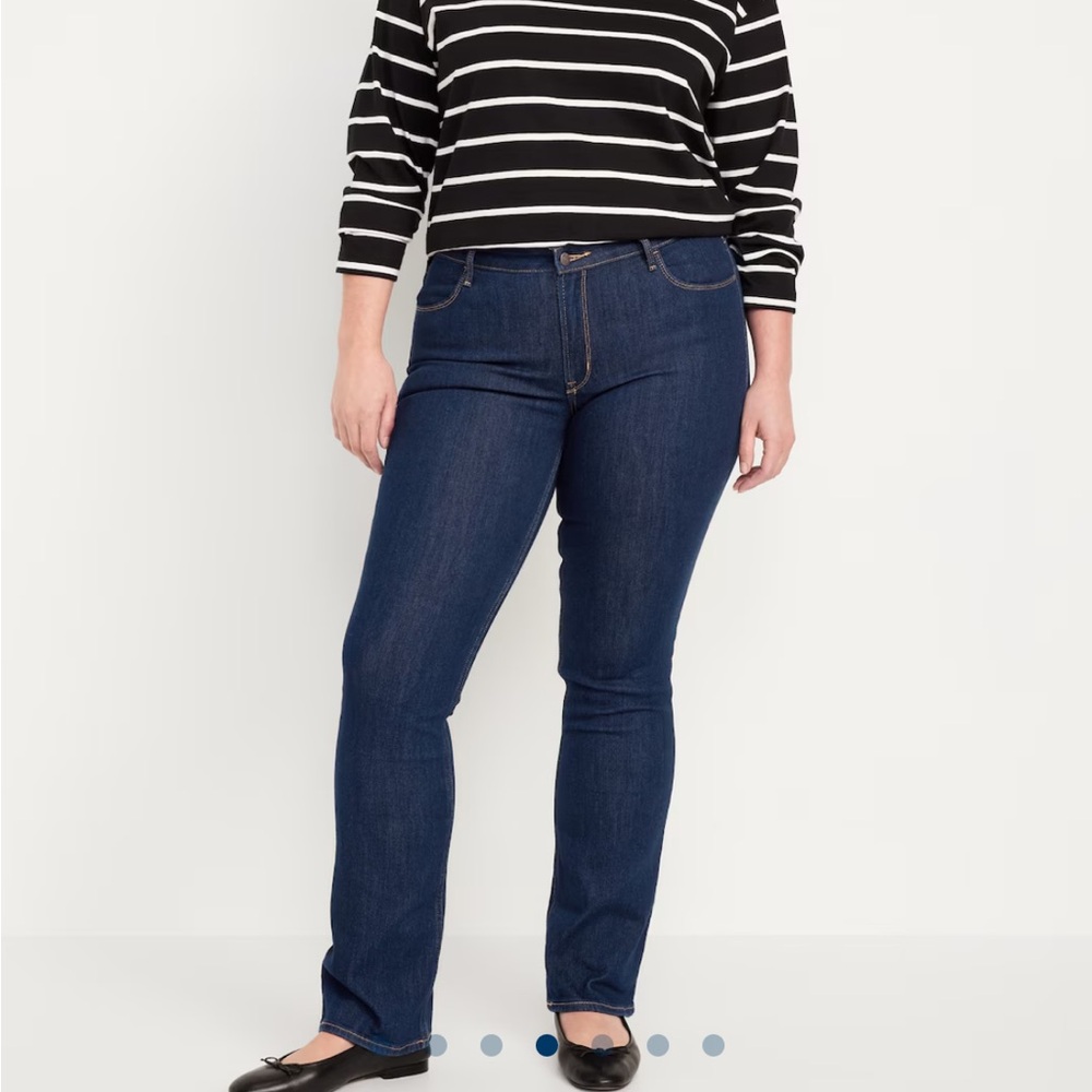 Old Navy Mid Rise Wow Boot Cut Blue Jeans